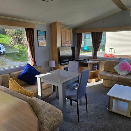 Light And Airy 2 Bedroom Mobile Home 애버리스트위스 외부 사진