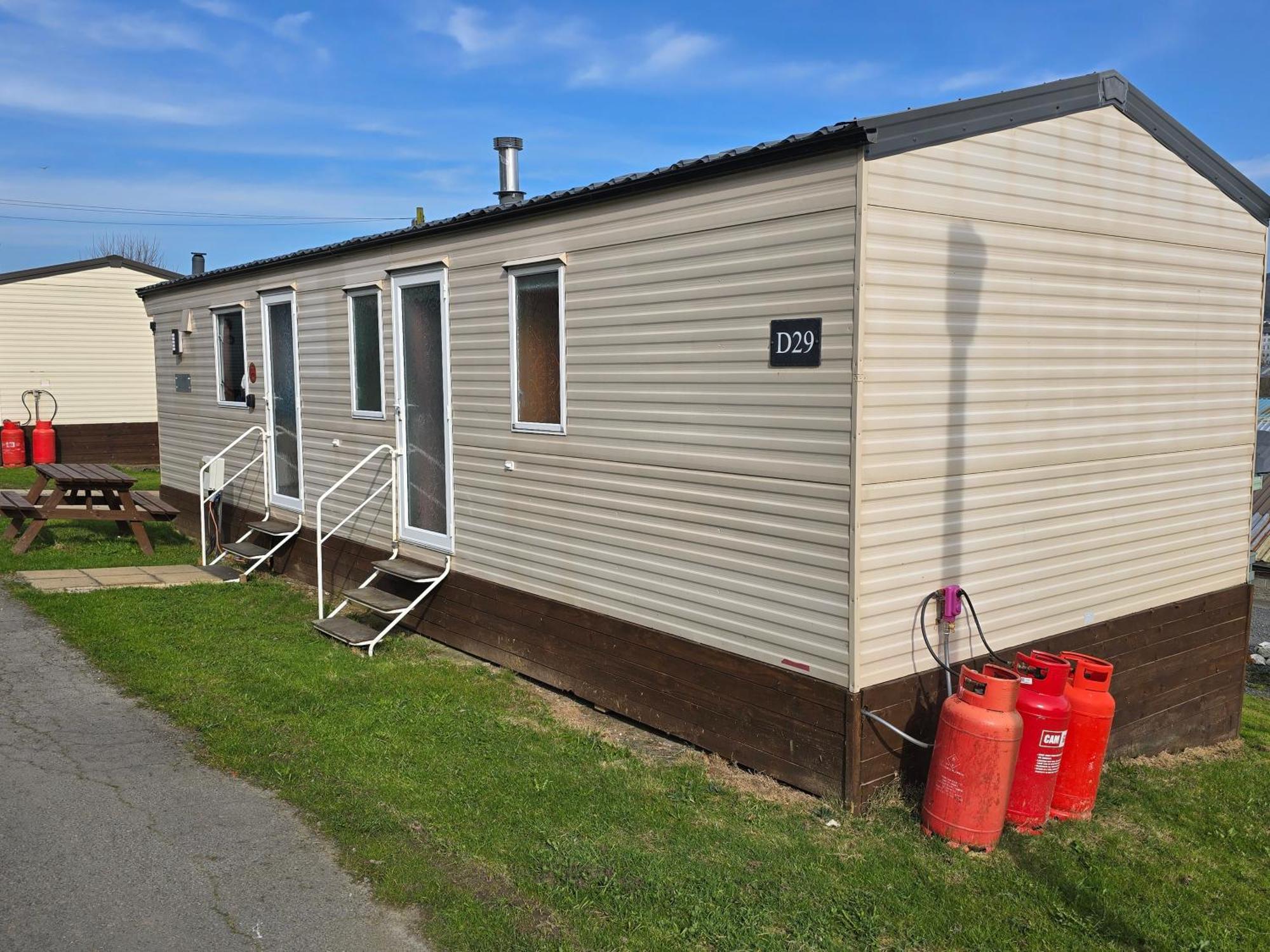 Light And Airy 2 Bedroom Mobile Home 애버리스트위스 외부 사진